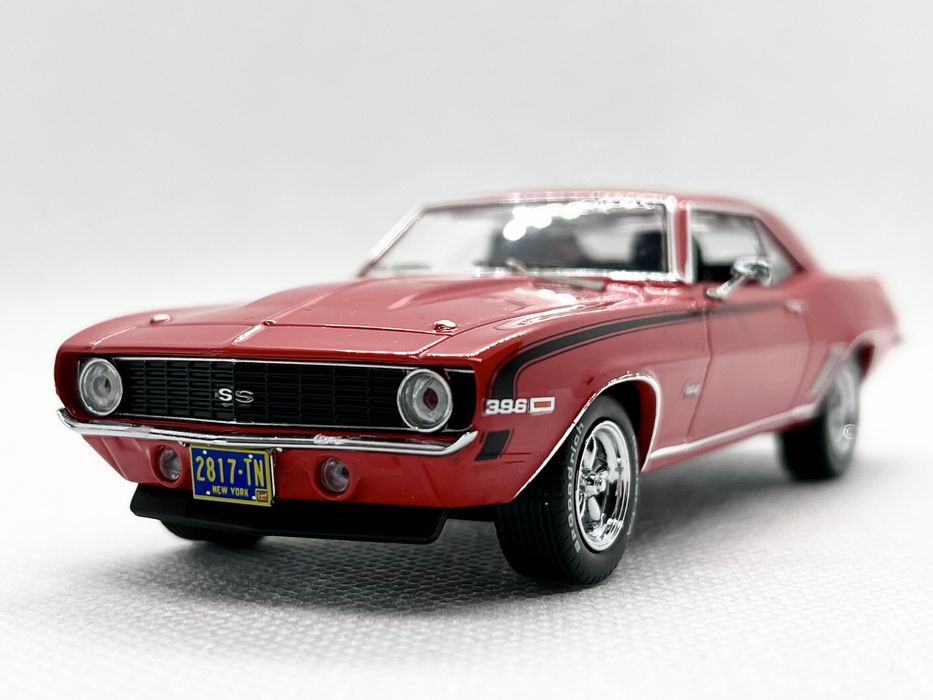 1:43 Масштабна модель Chevrolet Camaro 1969 Premium X