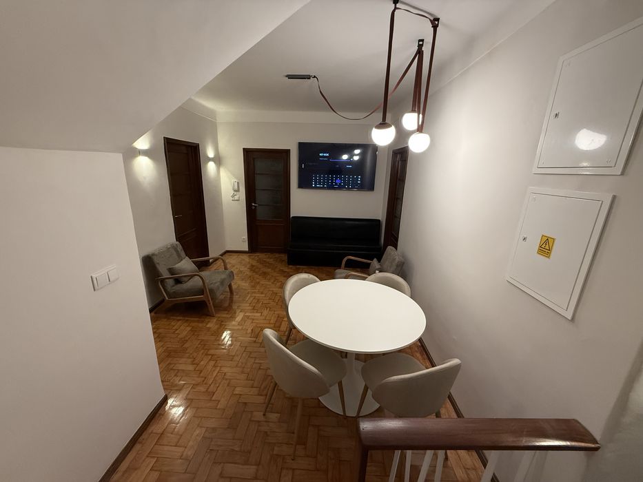 Aluguer quarto single em apartamento T5 - ultimo quarto