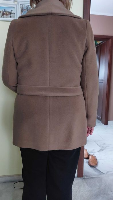 Damski płaszczyk wełniany Aryton.