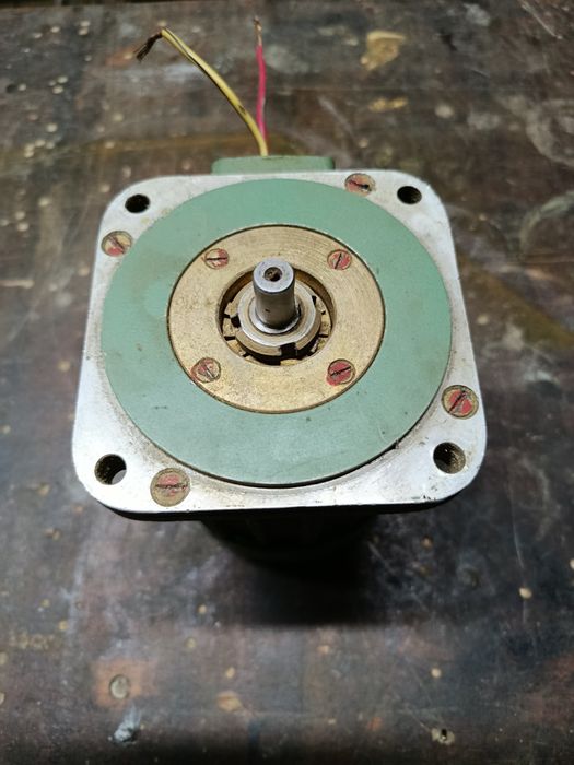 Двигатель  новый сср