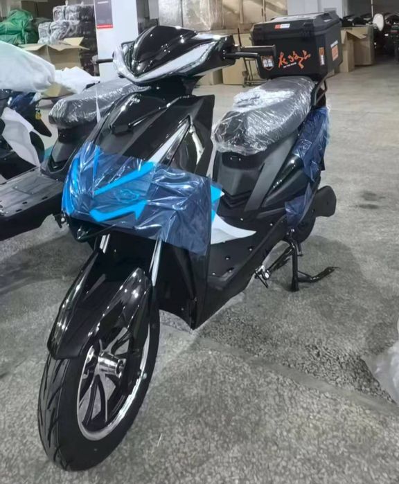 Електроскутер TOKKA 2000W, ЛІТІЙ АКБ 20AH або 35AH Нові гурт опт