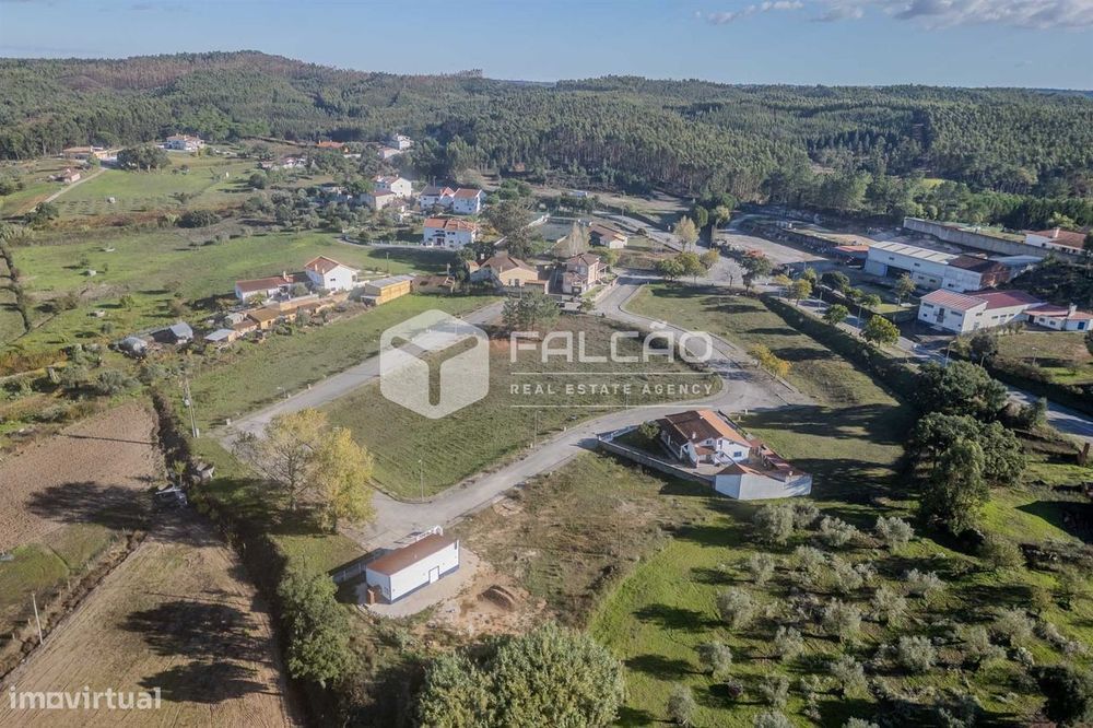 Terreno Para Construção  Venda em Alcanede,Santarém