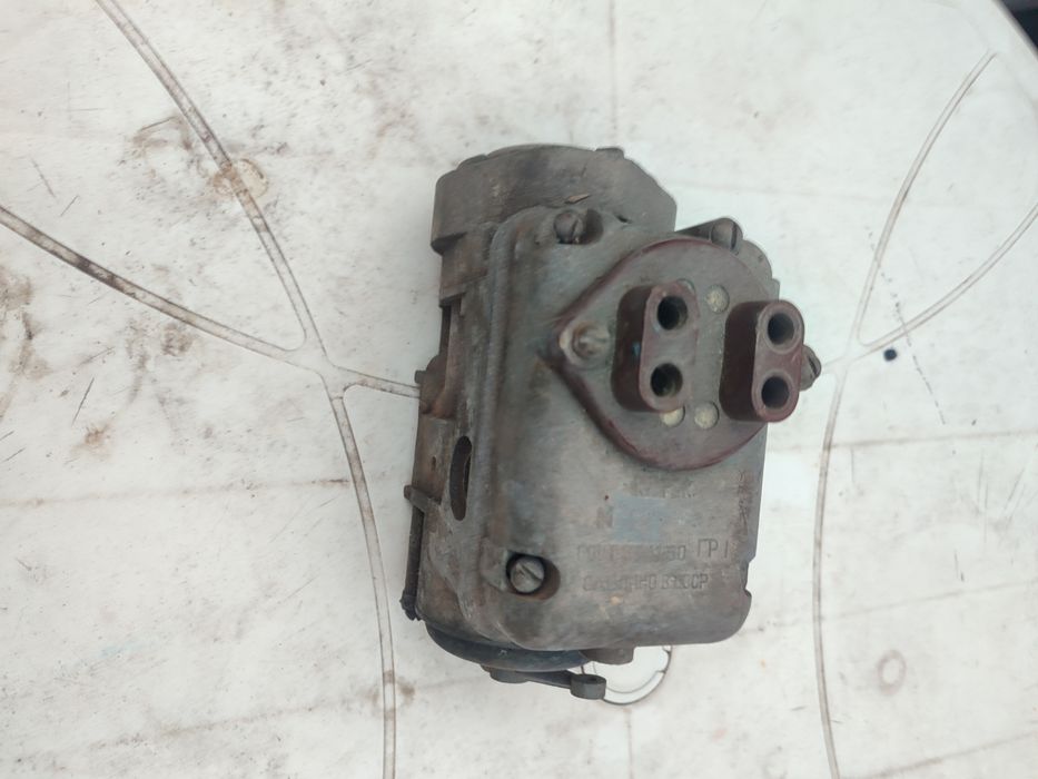 Магнето четырех цилиндровое