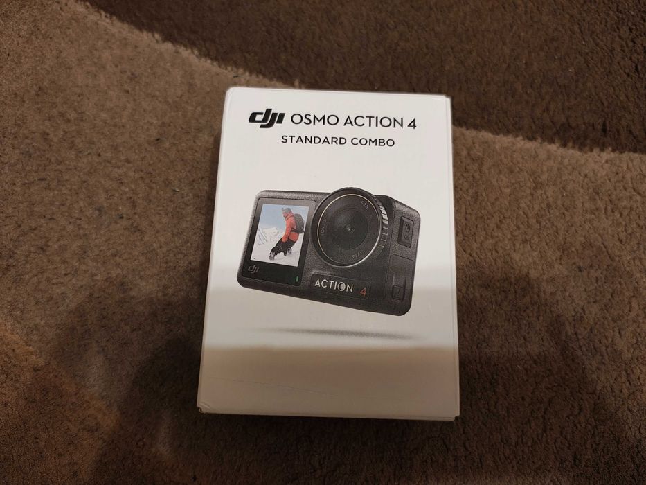 DJI Osmo Action 4 Standard Combo