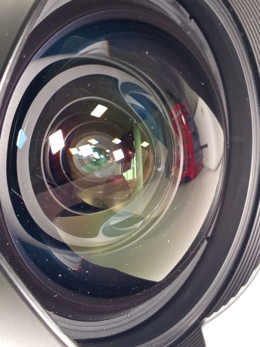 Objetiva Canon EF 11-24mm f4