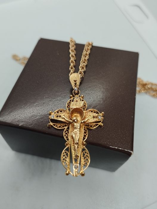 Золотой крестик 3.83 грамма