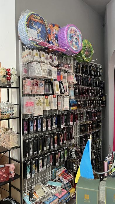 Продаж готового бізнесу — магазин подарунків та повітряних кульок