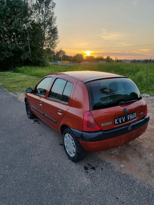 Renault Clio Clio II 1999r, pierwszy właściciel, bez rdzy, czarne tablice