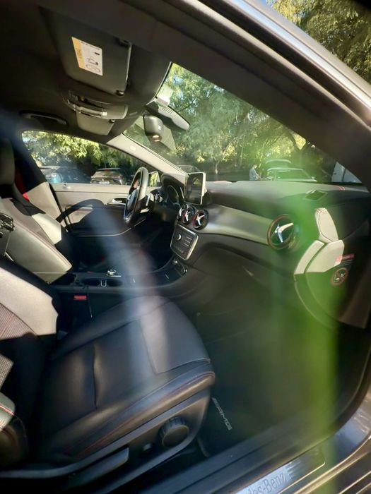 Mercedes-benz CLA 250 4matic