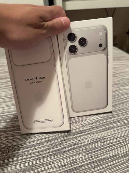 Iphone 17 Pto Max Silver / Troco Z Fold 7