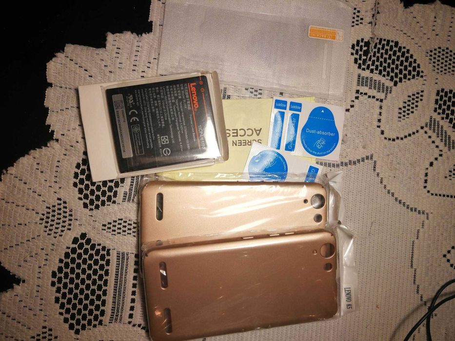 Smartfon Lenovo K5 Plus - Srebrny - Okazja !