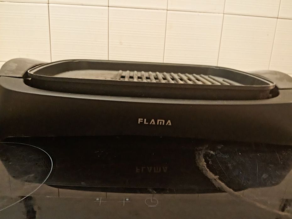 Grelhador elétrico flama