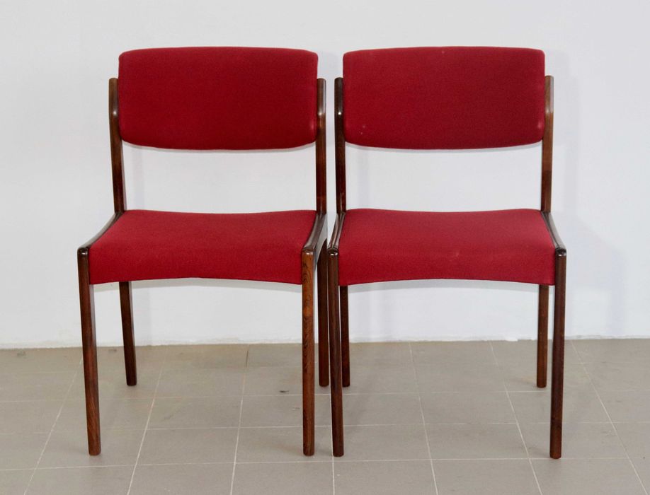 Cadeiras de jantar H. W. Klein em pau santo