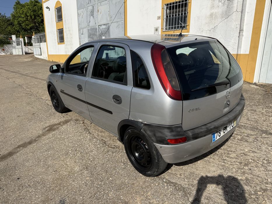 Opel corsa   C gasolina