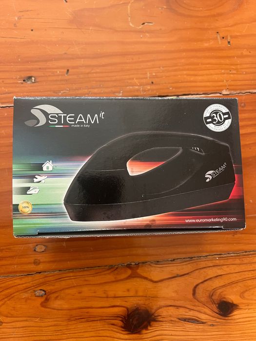Ferro de engomar de viagem SteamIt