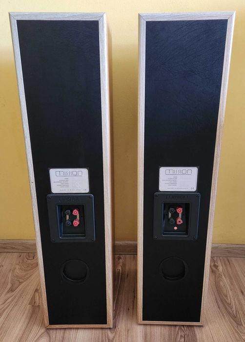 Mission 733 kolumny podłogowe