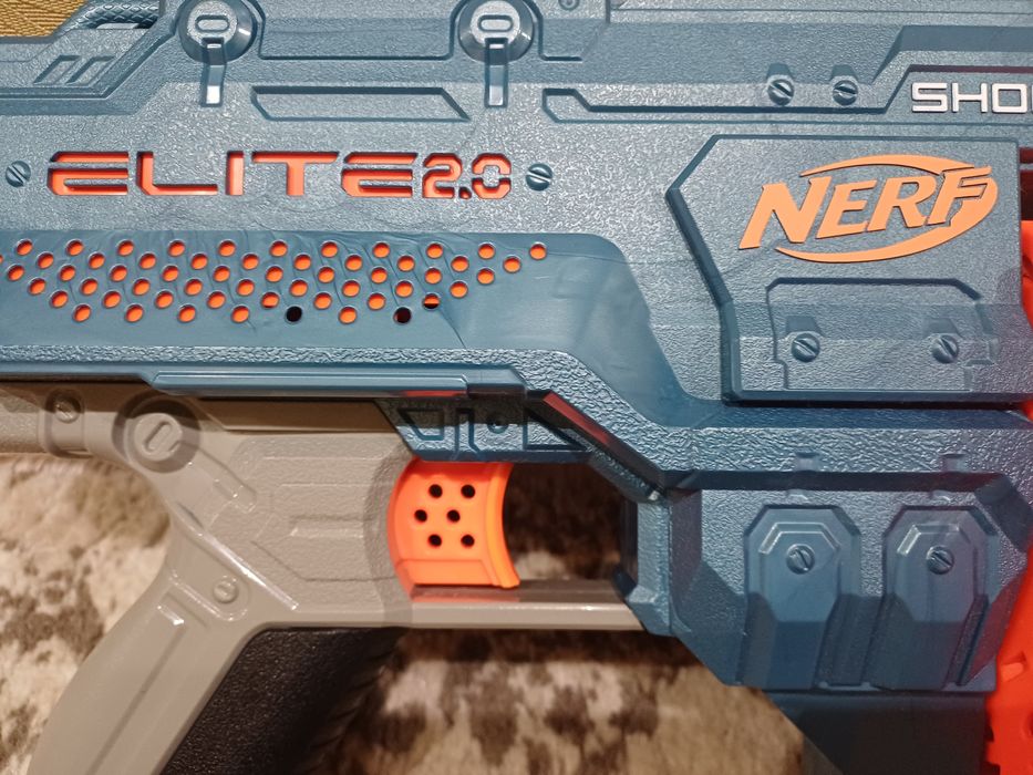 Nerf elite 2.0 SHOCKWAVE