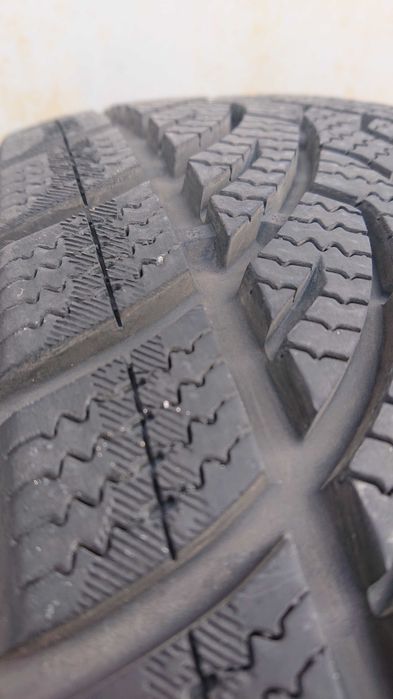 Шина (гума) зимова FarRoad 185/60 r15