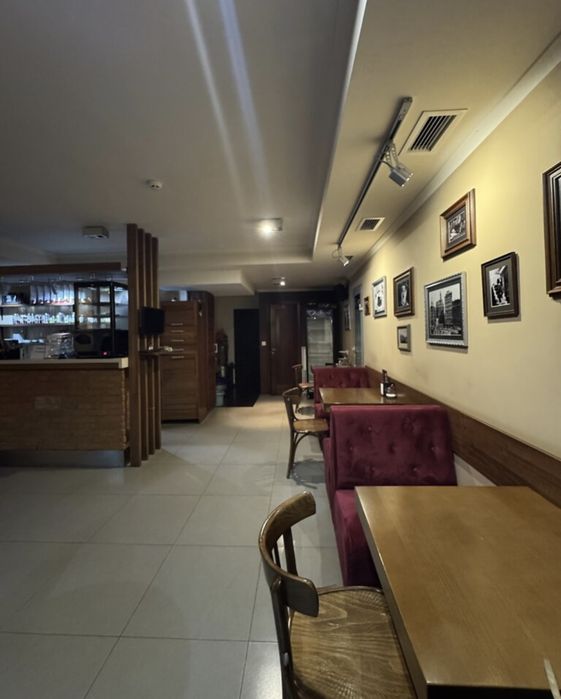 Продаж комерційної нерухомості (кафе)