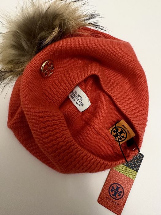 Шапка Tory Burch