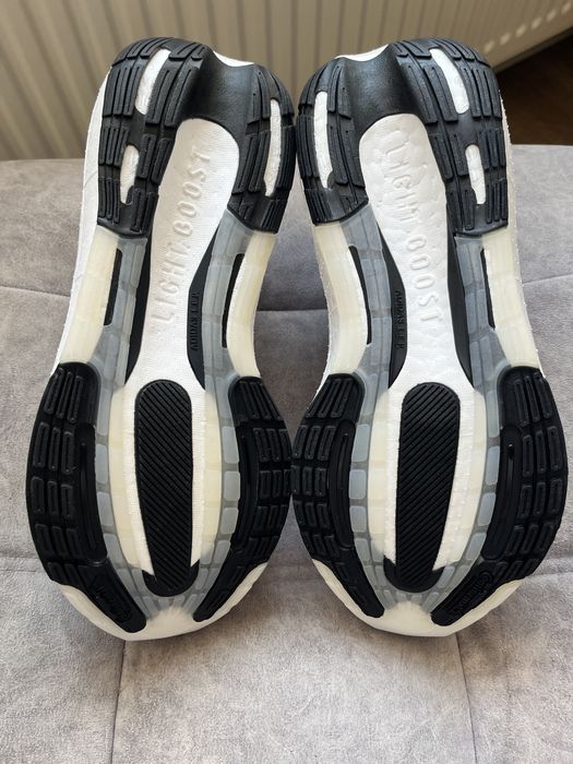 ОРИГІНАЛ!!! Кросівки Adidas Ultra boost light GY9350 42р