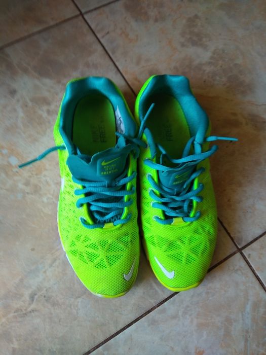 Nike кросівки 38,5-39 р. 25 см.