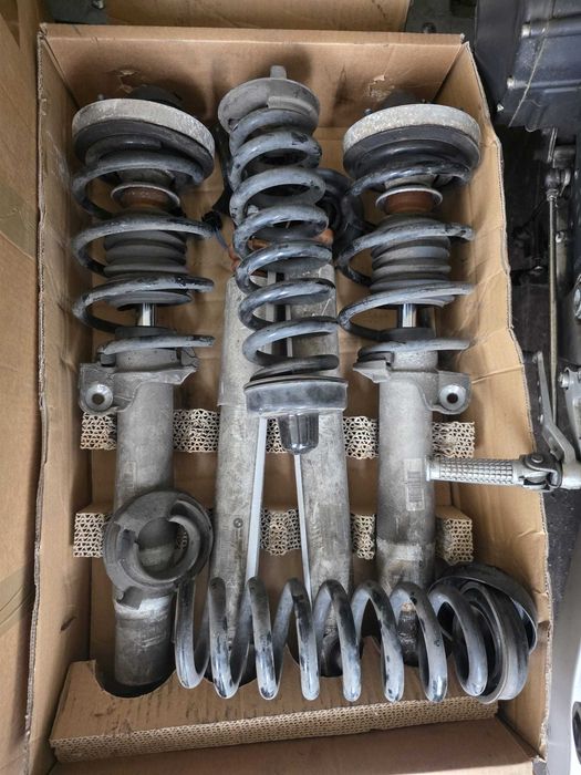 Amortyzatory sprężyny przód i tyłBMW M3 V8 E90 E92