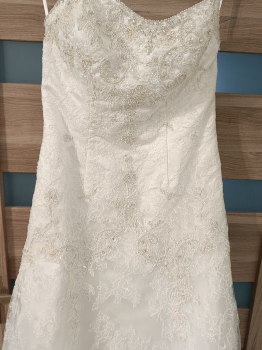 Suknia ślubna biała