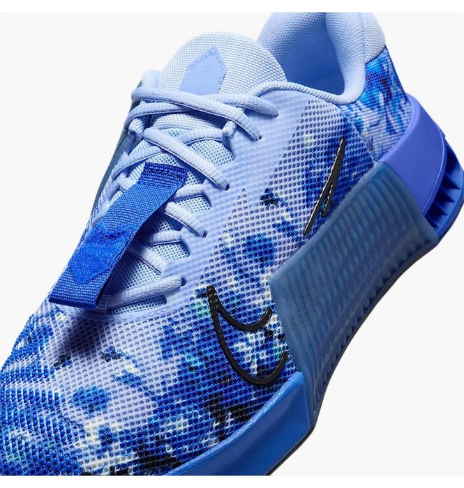 Оригінальні кроссовки Nike Metcon 10 HJ6008-400