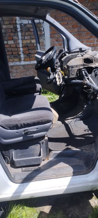 Мерседес Авто 638