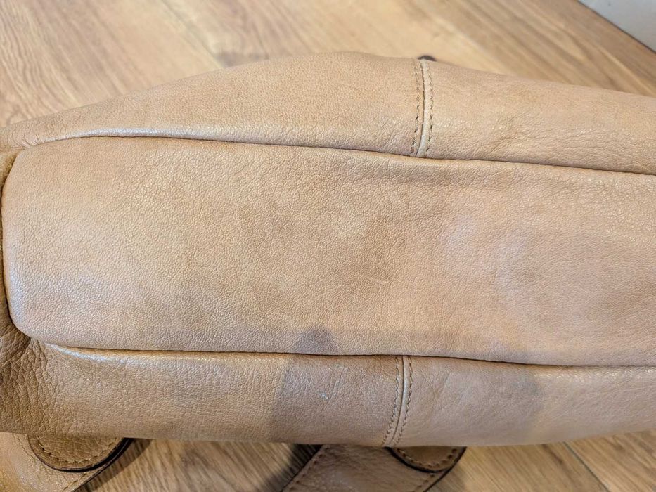 Skórzana torebka NUOVEDIVE Made in Italy – naturalna skóra – camel