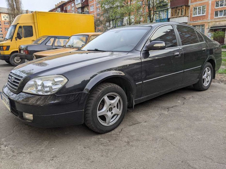 Продам машину Chery Easter