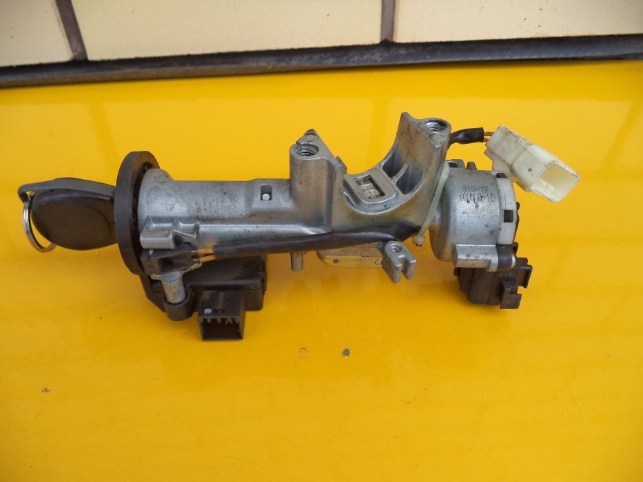 Замок зажигания Opel Agila B Fiat Sedici с 06-15 г.в.