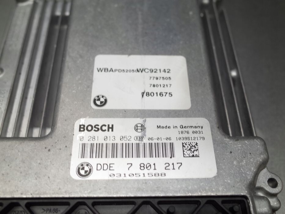 komputer sterownik silnika bmw x3 e83 0281013052 7801217