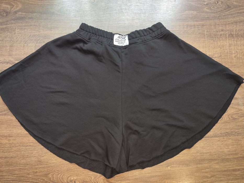 Шорты- юбка новые