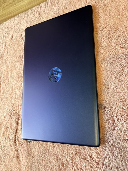HP Laptop 17-cn2003ds