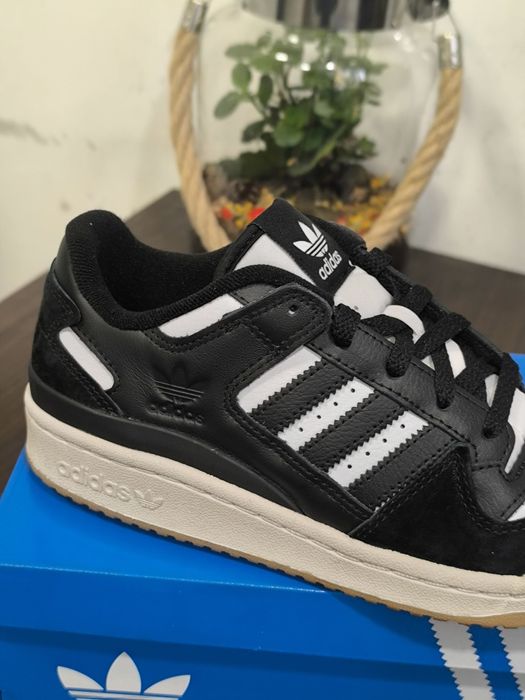 Adidas Forum Low