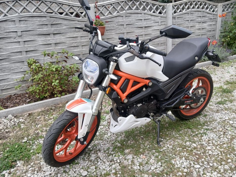 KTM