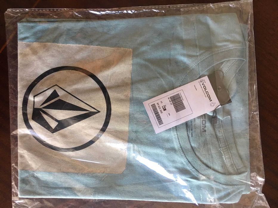 T-shirts surf e skate Novas