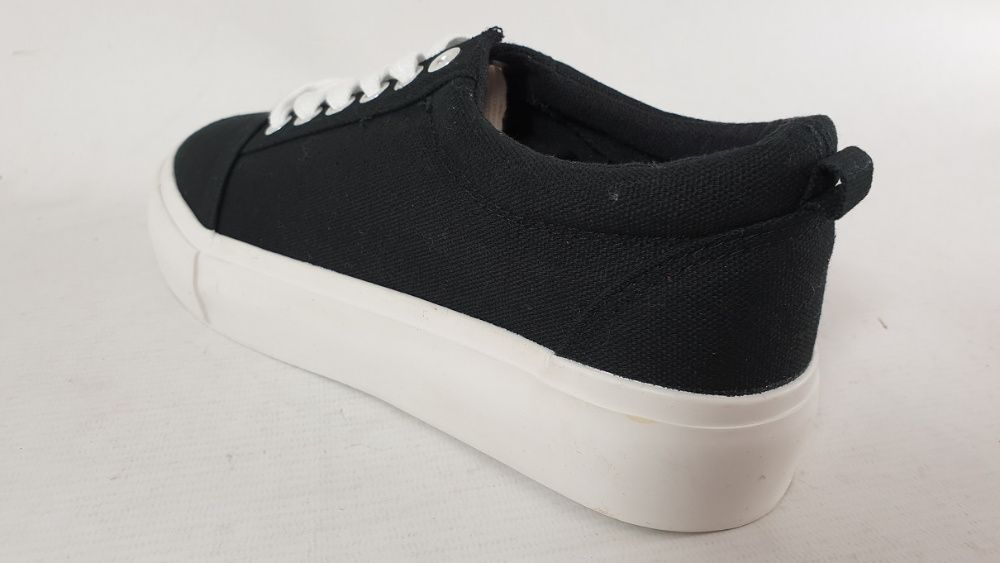 EVEN&ODD ADIDASY DAMSKIE czarne nowe rozmiar 37
