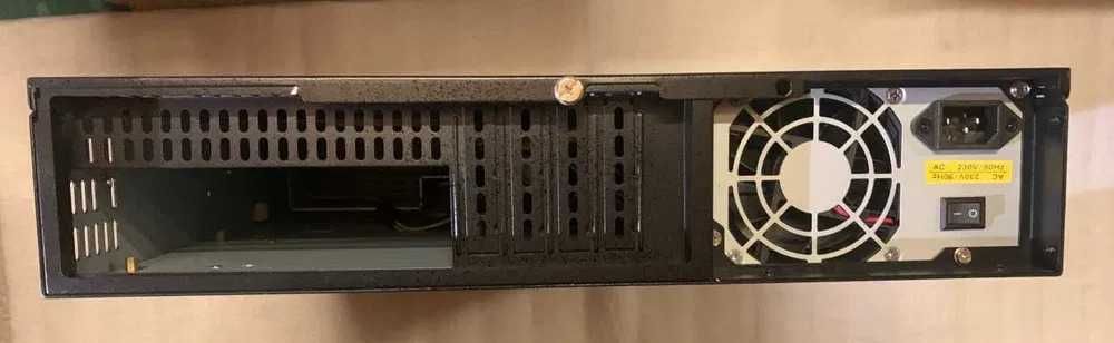 Obudowa serwerowa 19'' 2U + zasilacz 400W