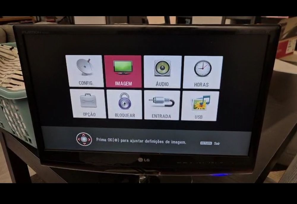 Monitor TV LG Flatron M2362D 23 polegadas