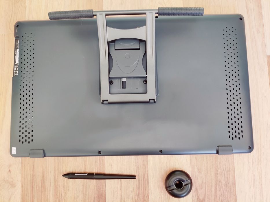 Графічний планшет Huion Kamvas Plus 22 + рукавичка (GS2202), новий