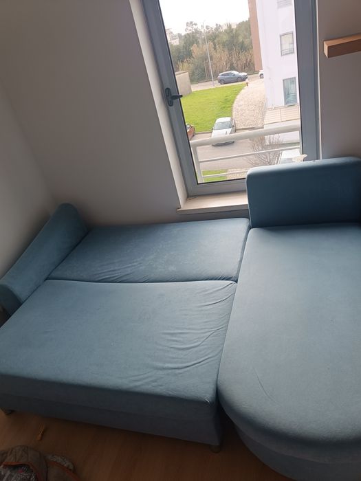 Sofá Cama - 3 lugares com arrumação – 80€Vendo sofá de três lugares,