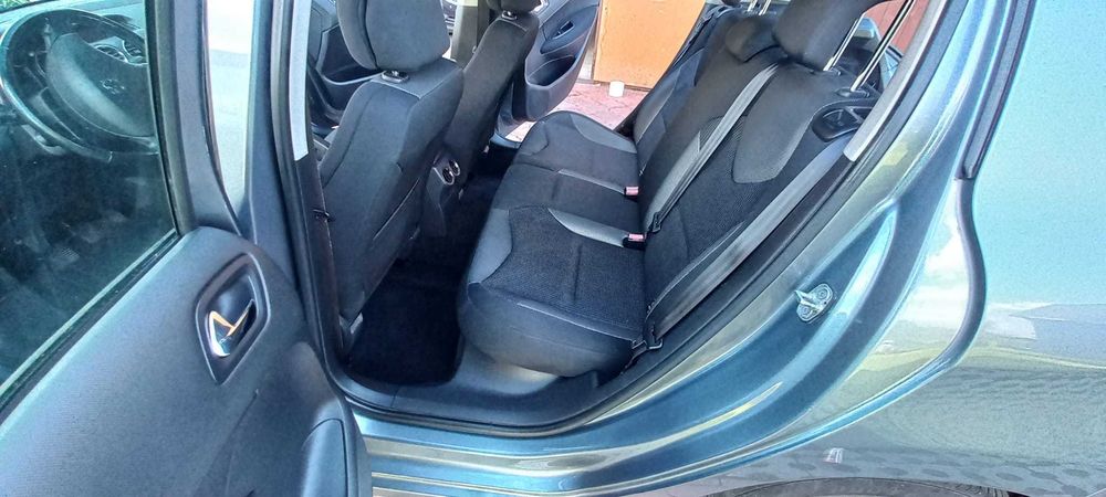 Peugeot 308 1.6 hdi bezwypadkowy