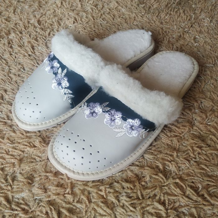 Шкіряні Тапочки на Овчині Утеплені (36-46р) / Жіночі, чоловічі