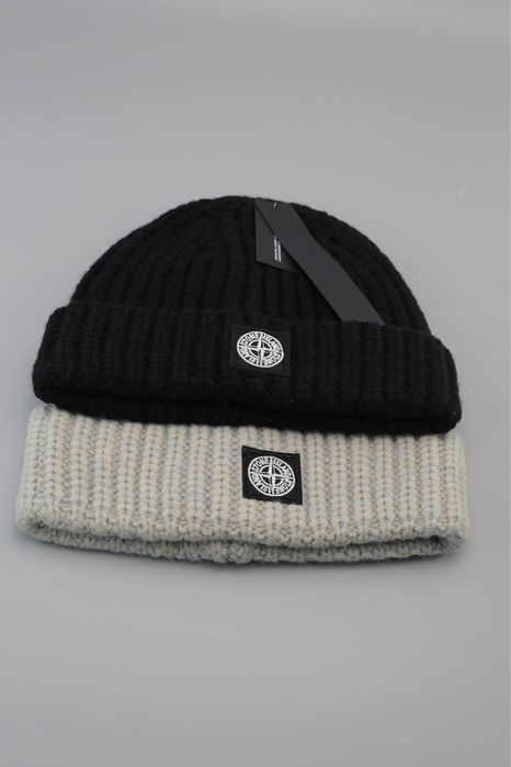 Стильні зимові шапки Stone Island — чорна та сіра