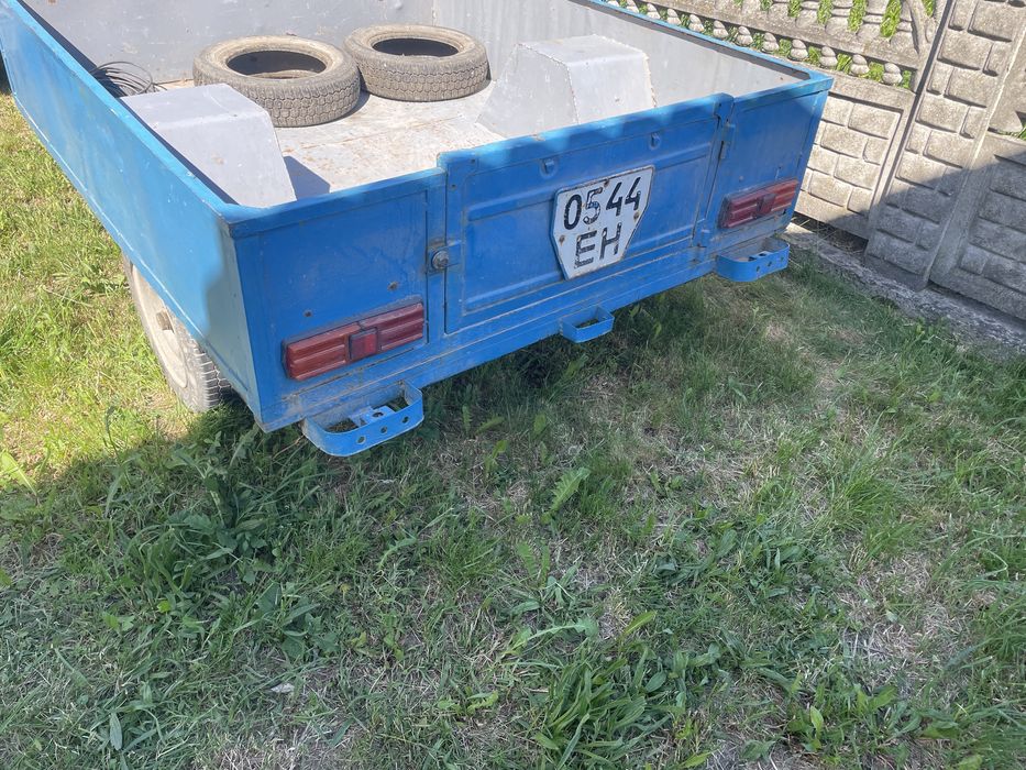Прицеп легковий з розмірами 180х155х40