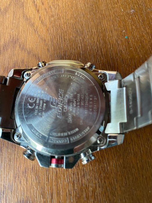 Часы Casio ECB-500