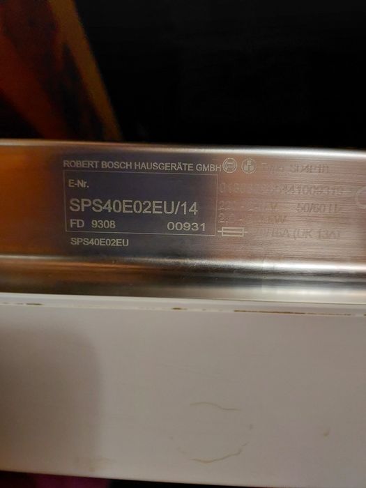 Запчасти на посудомойную  машину Bosch